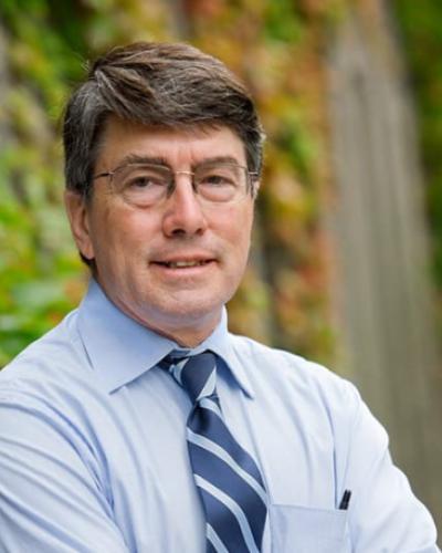 Photo portrait of Prof. Timothy DeVoogd
